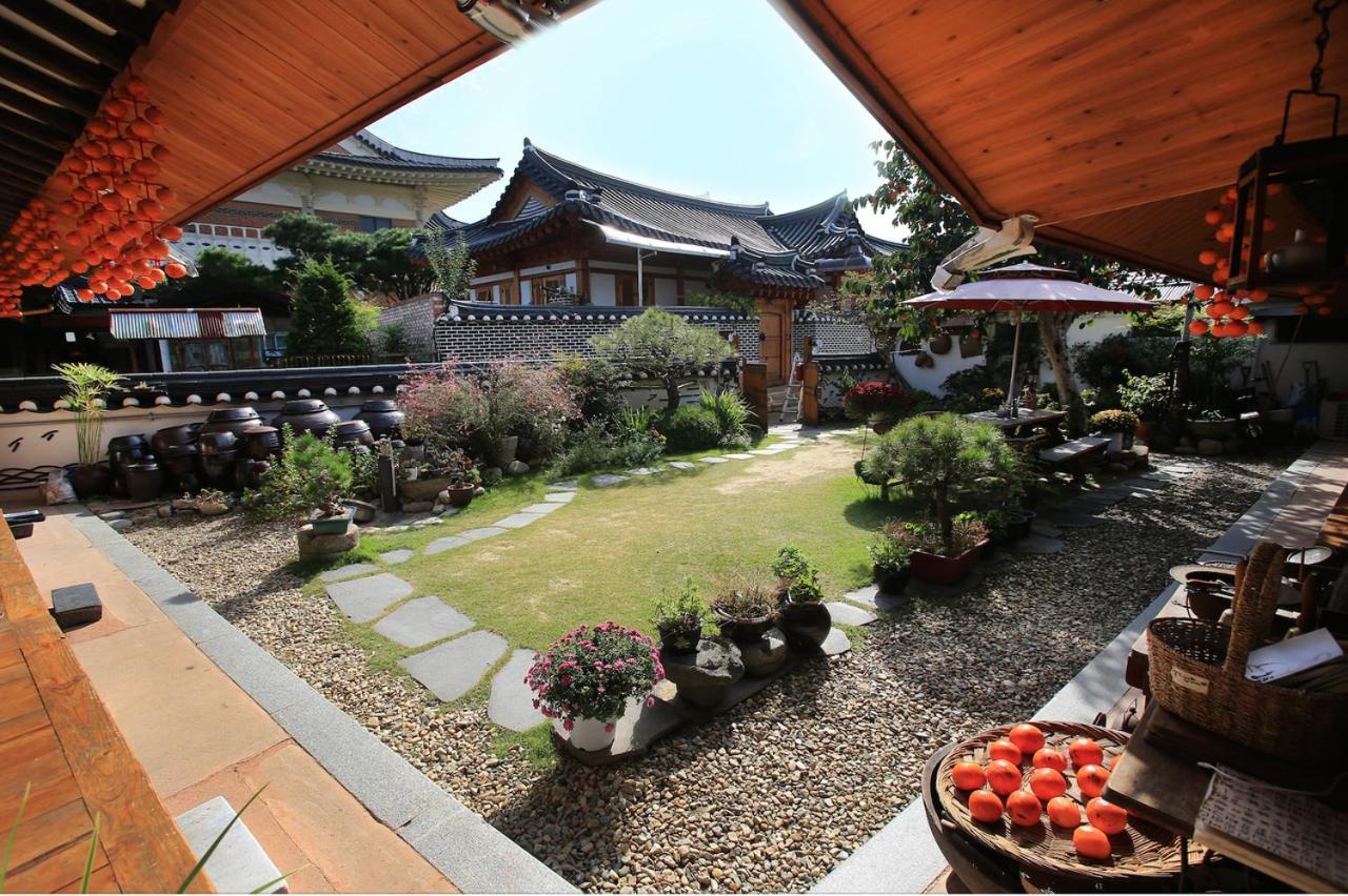 Hanok Madang Villa Jeonju Bagian luar foto