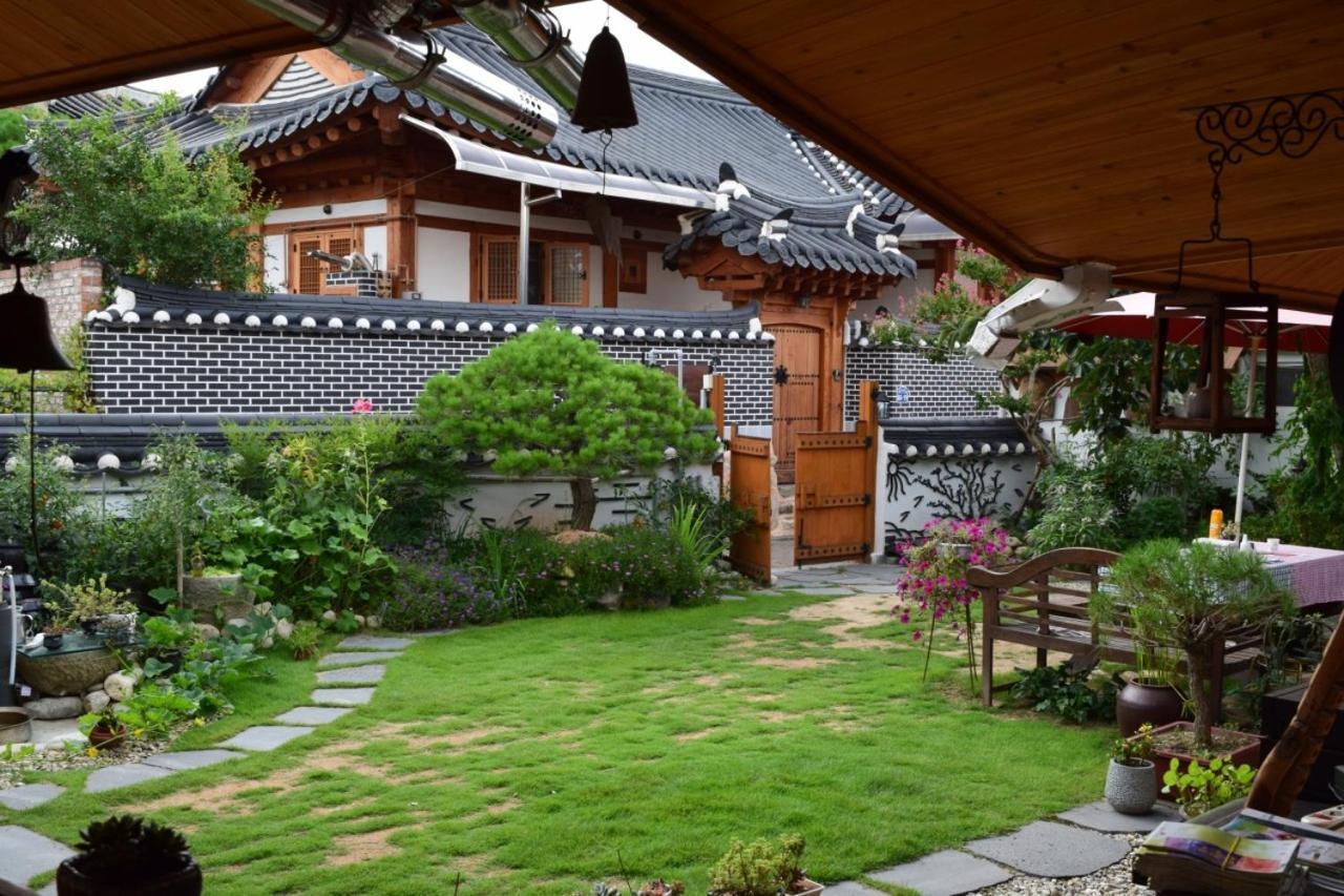 Hanok Madang Jeonju Bagian luar foto